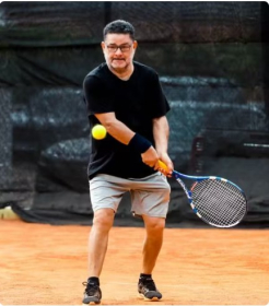 Miguel do Carmo Alves, de 66 anos, morreu aps passar mal durante um torneio realizado em Cuiab.  Foto: Reproduo