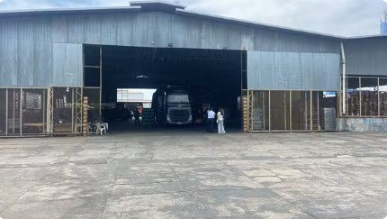 Distribuidora  interditada em Cuiab  Foto: Brbara Siviero/TVCA