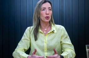 A secret�ria Juliana Palhares, que disse que a ocupa��o das vias n�o ser� tolerada