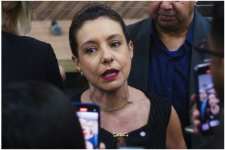 A prefeita Fl�via Moretti, que comentou decis�o do STF que anulou elei��o da Mesa Diretora da C�mara Municipal