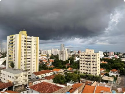 O �rg�o tamb�m alerta para ventos entre 40 km/h e 60 km/h e baixo risco de interrup��o no fornecimento de energia el�trica. � Foto: Mariana Mouro