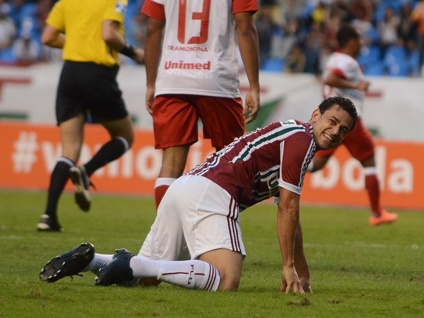 Recuperado de leso, Fred voltou ao Fluminense, mas no conseguiu marcar, como fizera na Libertadores