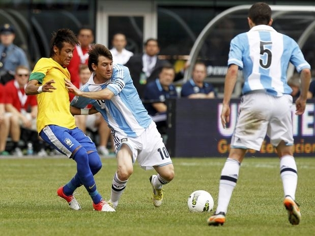 Neymar elogiou Messi aps derrota do Brasil em amistoso contra a Argentina por 4 a 3