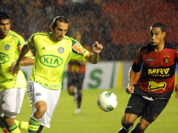 Palmeiras teve tempo para treinar, mas acabou perdendo fora de casa para o Sport