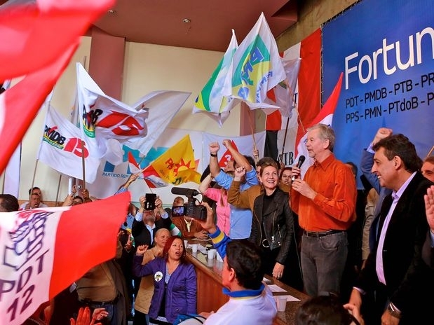 O PDT, de Fortunati, anunciou a aliana com o PMDB em Porto Alegre