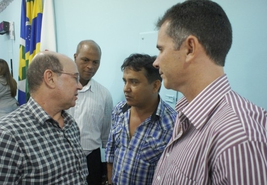 Membros do PSD de Nova Maring estiveram com o deputado estadual Jos Riva no encontro do partido em Diamantino