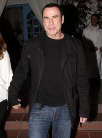 O ator americano John Travolta, que teria assediado sexualmente de trs homens, segundo acusaes deles