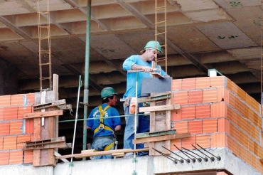 Como no h produtos em falta, no existem motivos para aumentar os preos.