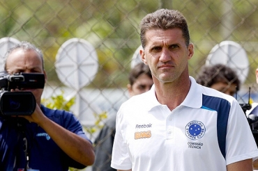 Vagner Manicni pede demisso do Cruzeiro 