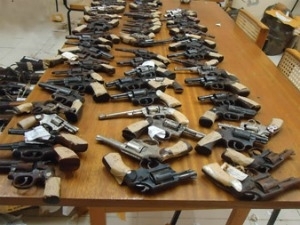 Foram destrudas 3.963 armas de fogos e armas brancas nesta segunda-feira