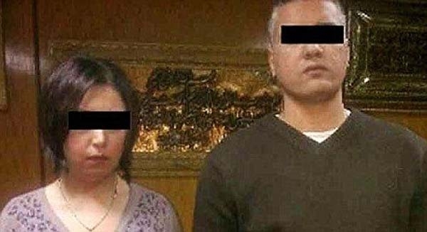 Casal  preso por divulgar swing no Facebook