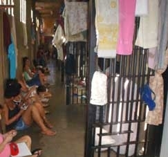 Penitenciria Feminina: aqui, 86% das moradoras se envolveram com o trfico de drogas