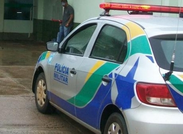 Policiais militares detiveram garotos que assaltavam mulheres em Vrzea Grande 