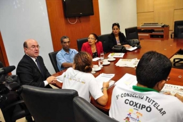 Deputado Jos rene-se com representantes de conselhos tutelares: mais benefcios 