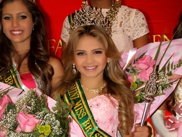 Ana Clara Ferrares foi eleita Mini Miss Brasil Oficial 2013 (Foto: Arquivo Pessoal)