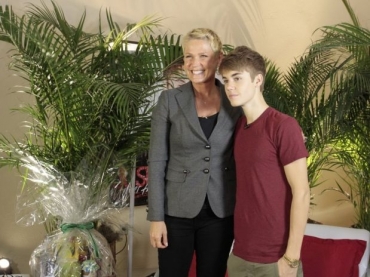 Justin Bieber conversou com a apresentadora Xuxa no Rio