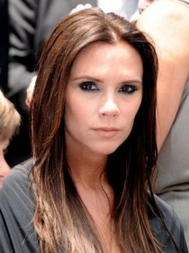 Victoria Beckham disputa trofu de melhor designer