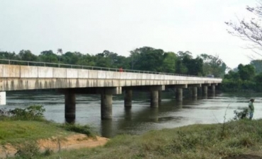 Ponte do rio Arinos, onde o homem tomava banho com amigos