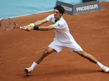 Nas semis, Bellucci (foto) pega o vencedor da partida entre Djokovic e Ferrer